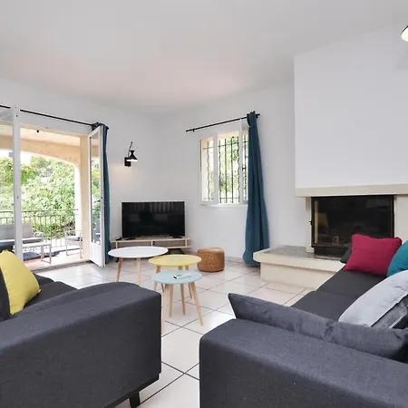 Stunning In בית נופש ואלאוריס